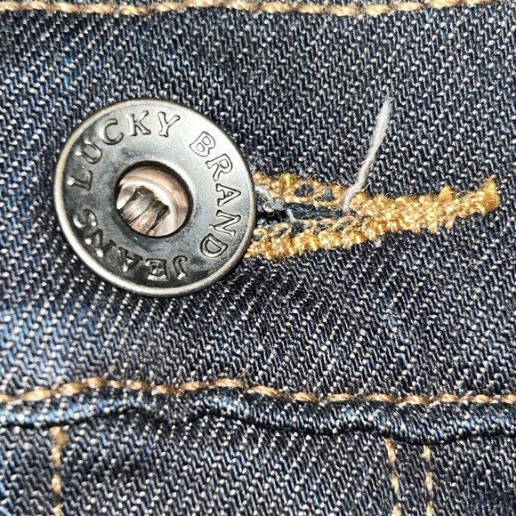 Woman’s Lucky Brand Charlie Skinny Jeans Size 4 (27),run small & lower rise. - Picture 12 of 14